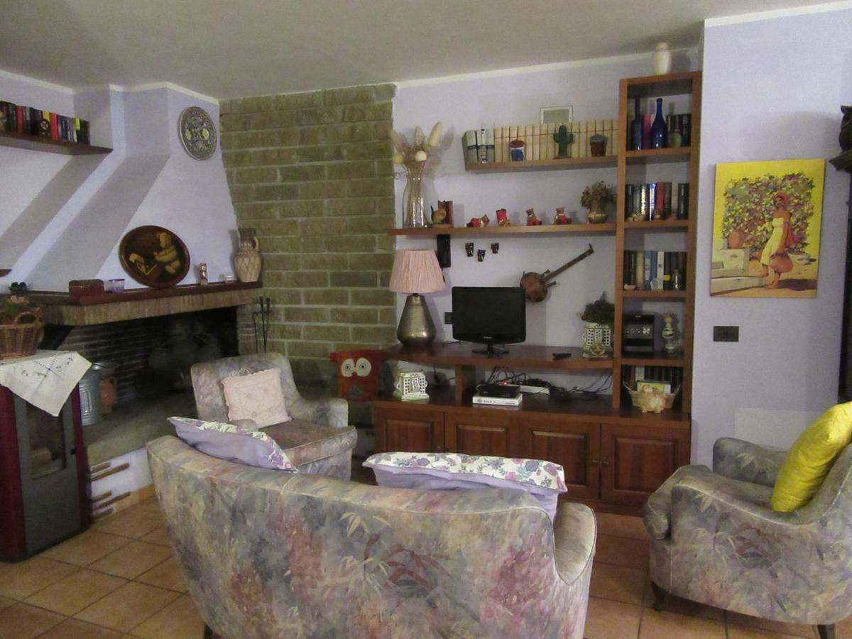 Gatto Matto Panzió Manziana Kültér fotó